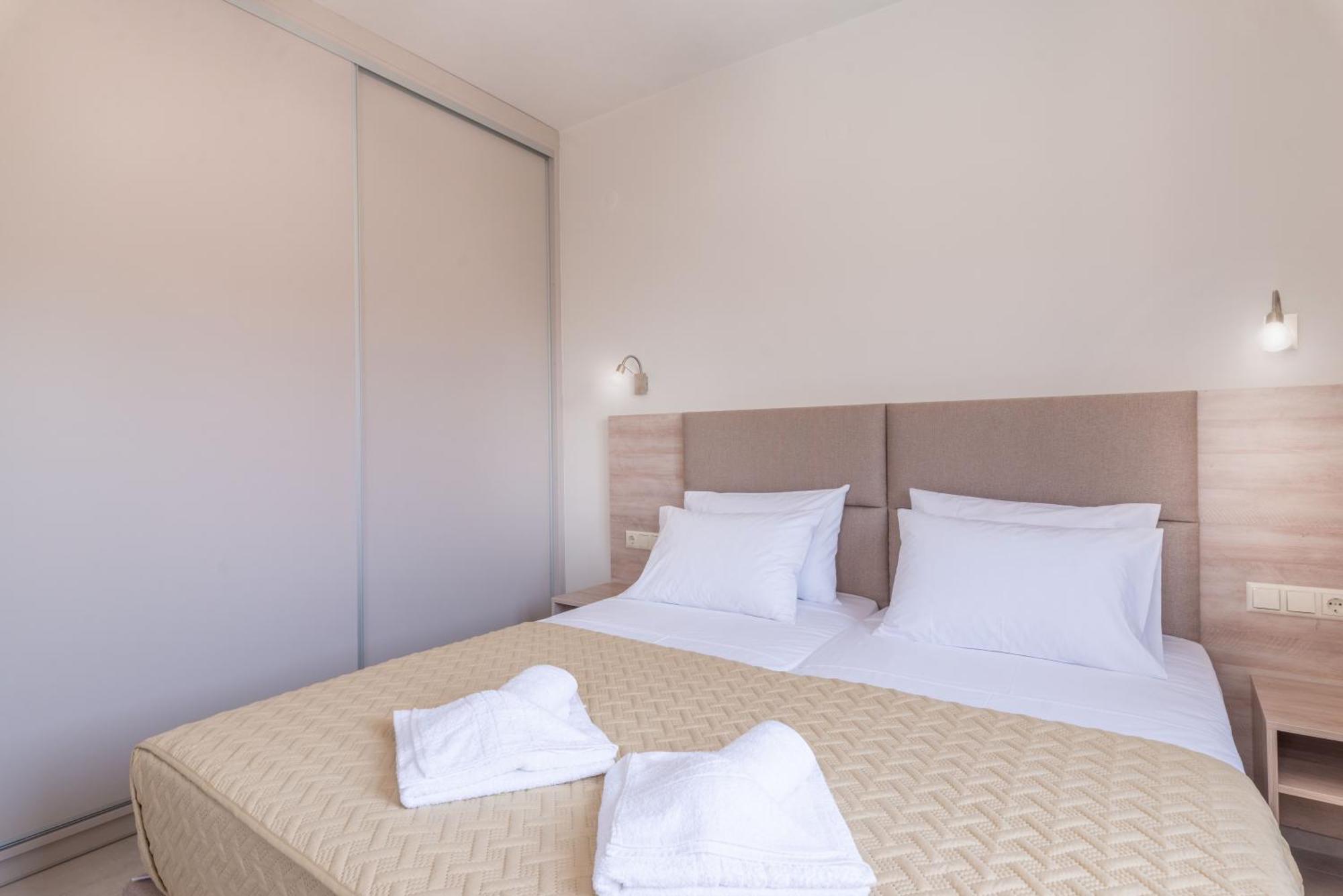 Tesoro Luxury Apartments Sívota エクステリア 写真