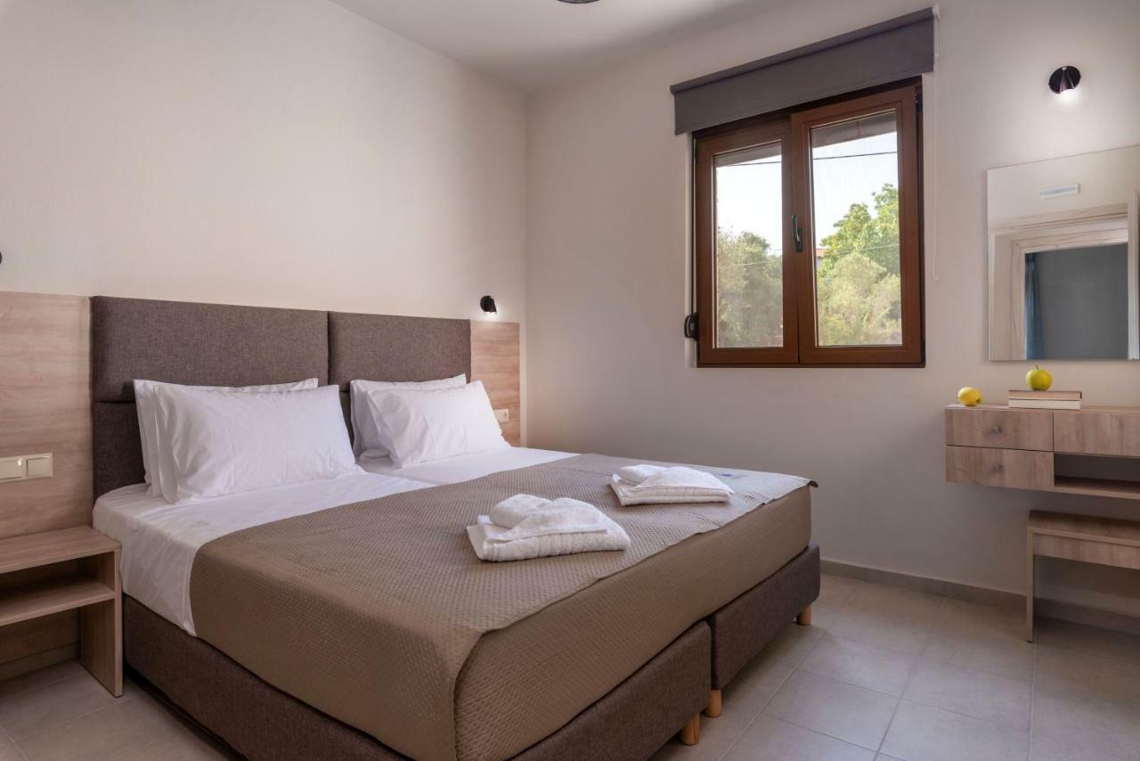 Tesoro Luxury Apartments Sívota エクステリア 写真
